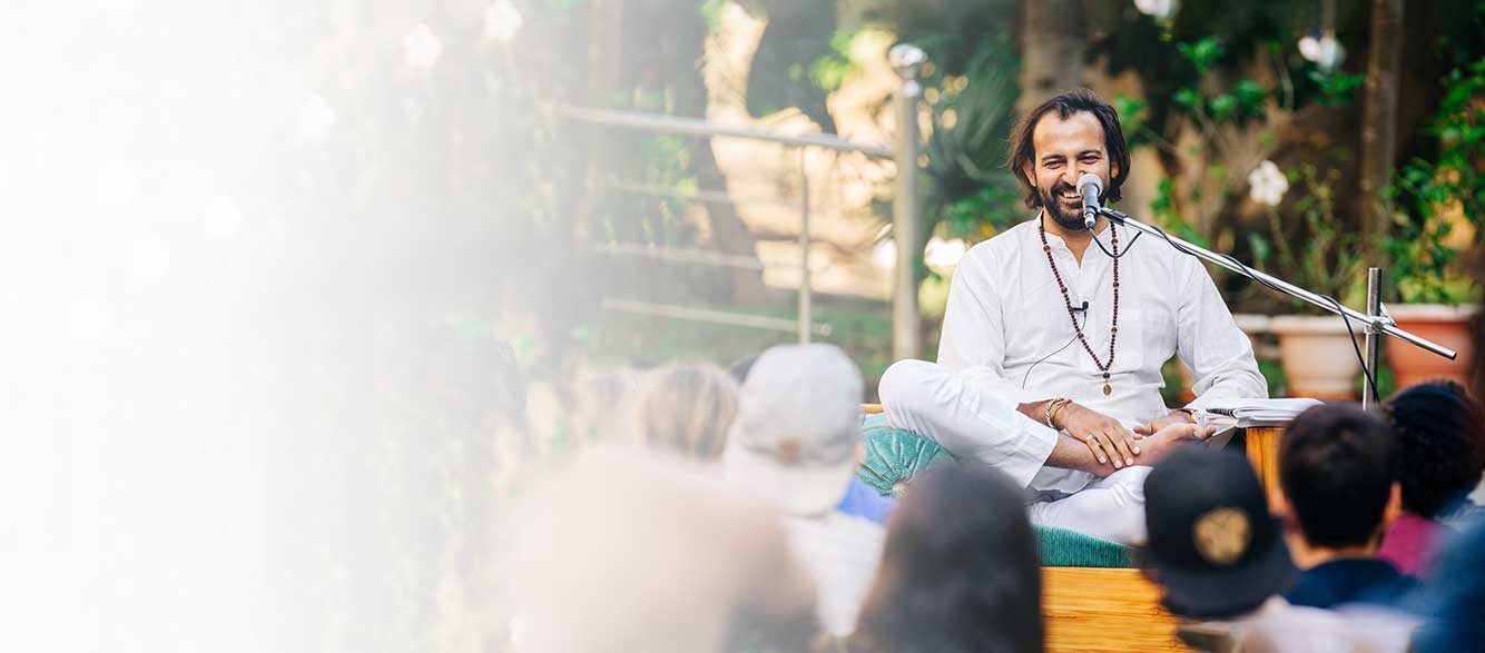 live yoga classes online